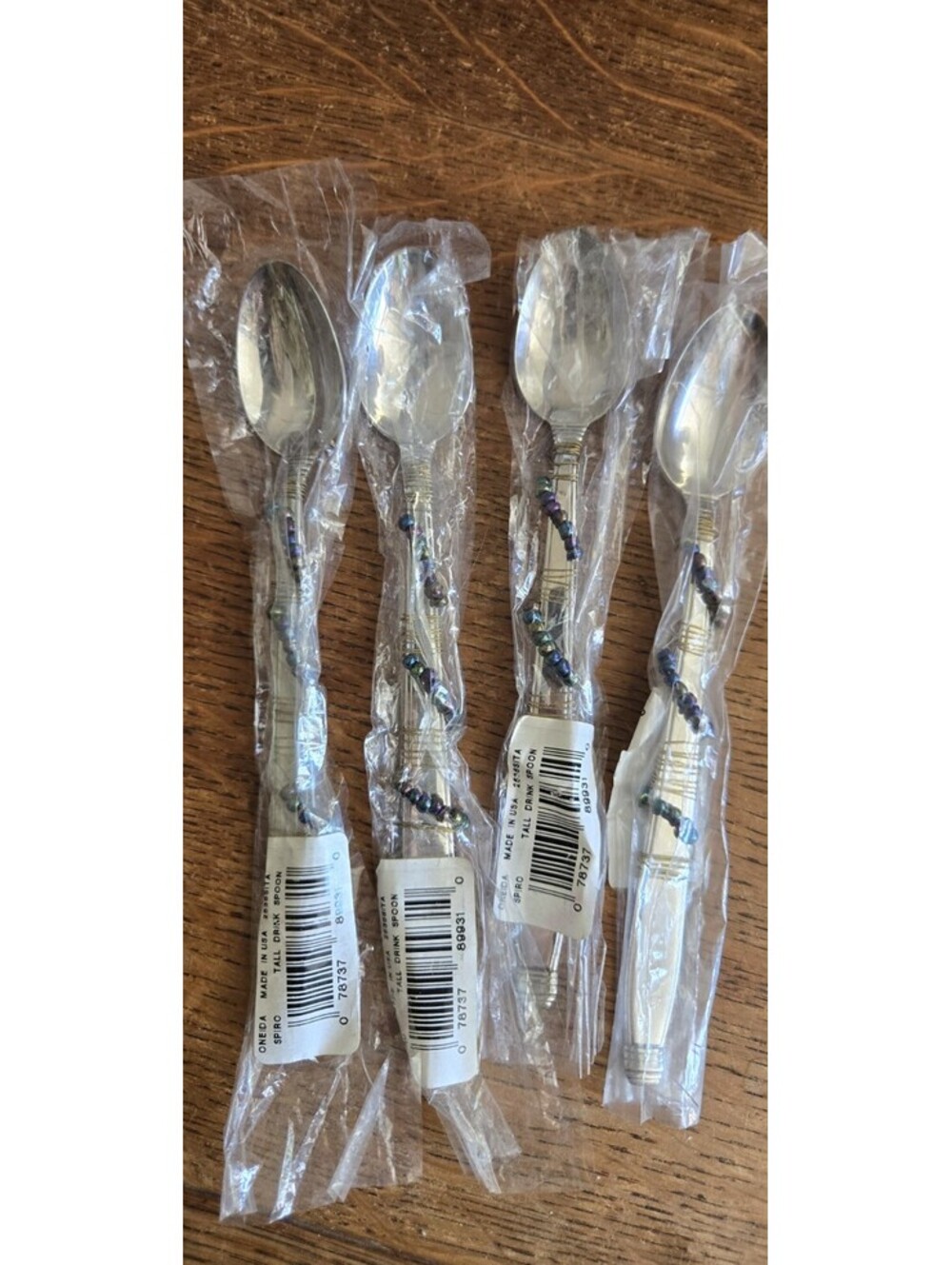 Present Stainless Oneida Set of 4 NEW Long Teaspoons 6 1/2" Stainless Flatware